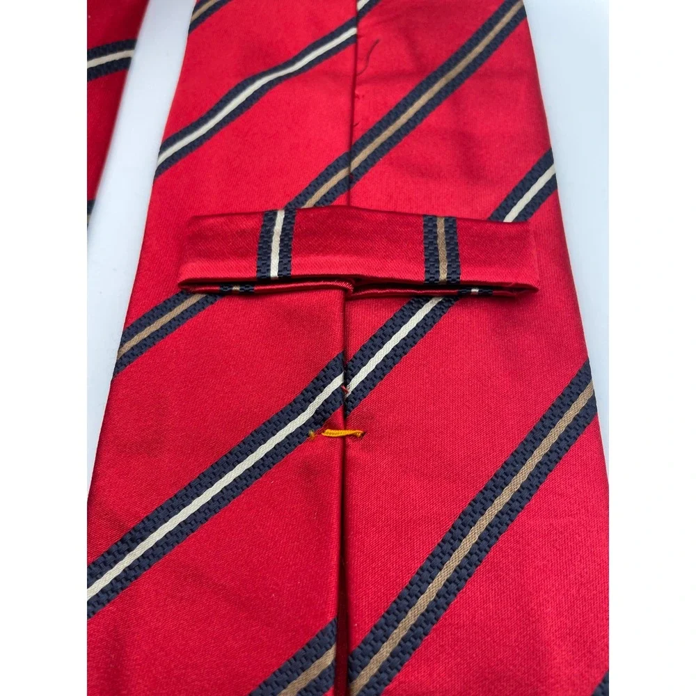 Dolcepunta Italy Red Striped 11-Fold Silk Necktie Hand Made Mens Tie